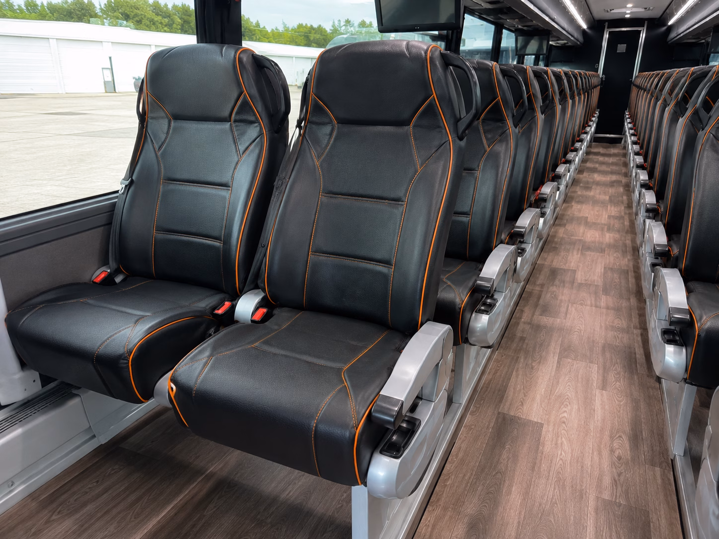 how the type of bus changes the price in parma ohio