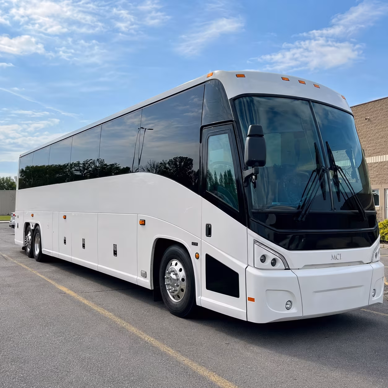 the blossom music center lawn experience starts on the bus
